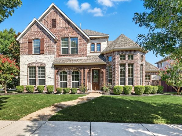 Exterior view of 15816 Meadow Spring Dr