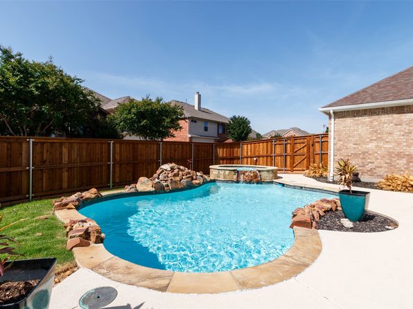 Living room of 13347 Lincolnshire Ln